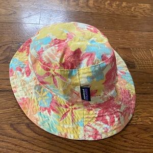 Reversible Patagonia Sun Bucket Hat
